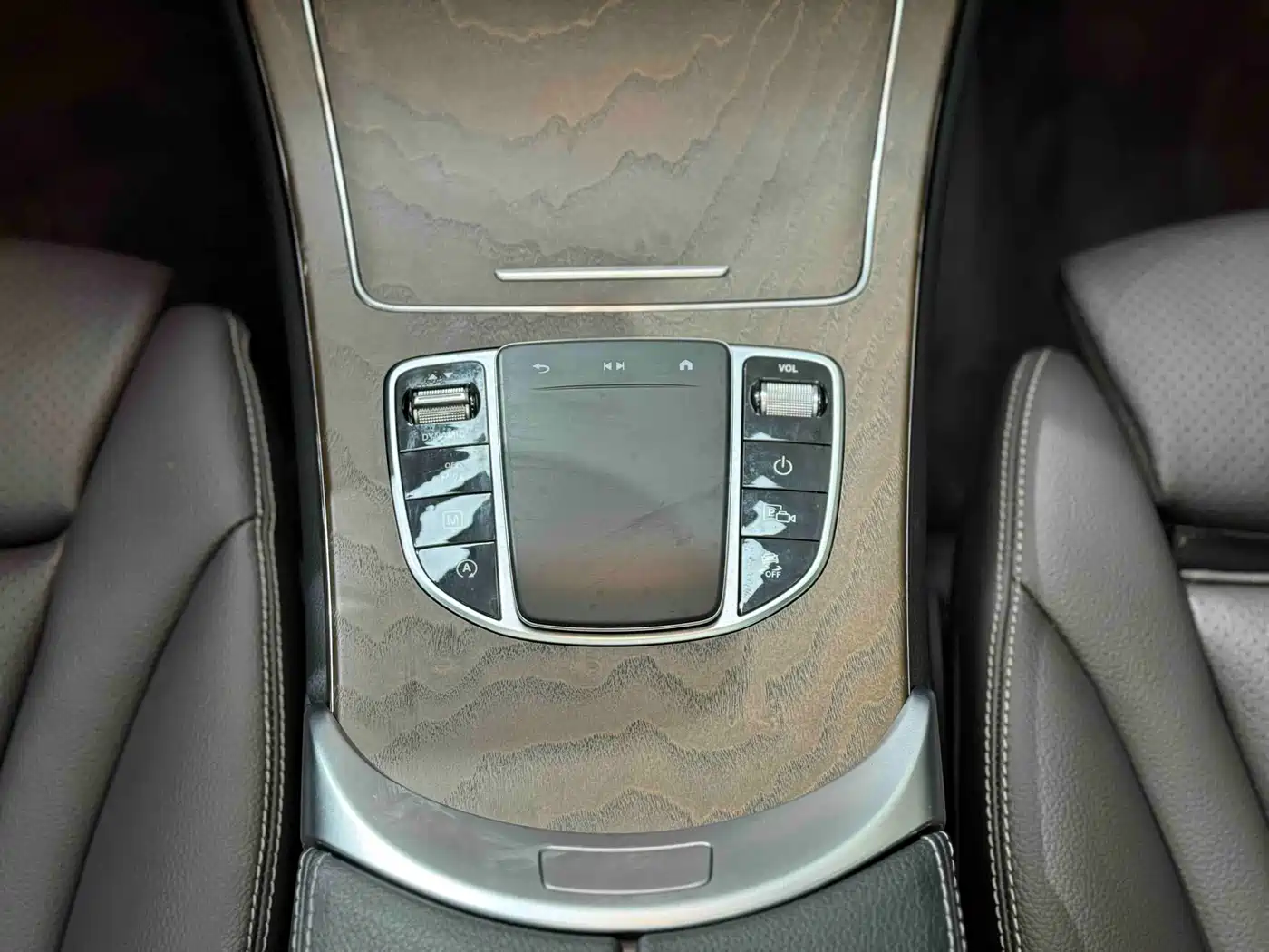 Mercedes-Benz GLC 2022 Facelift II GLC 260 L 4MATIC Luxury фото 23
