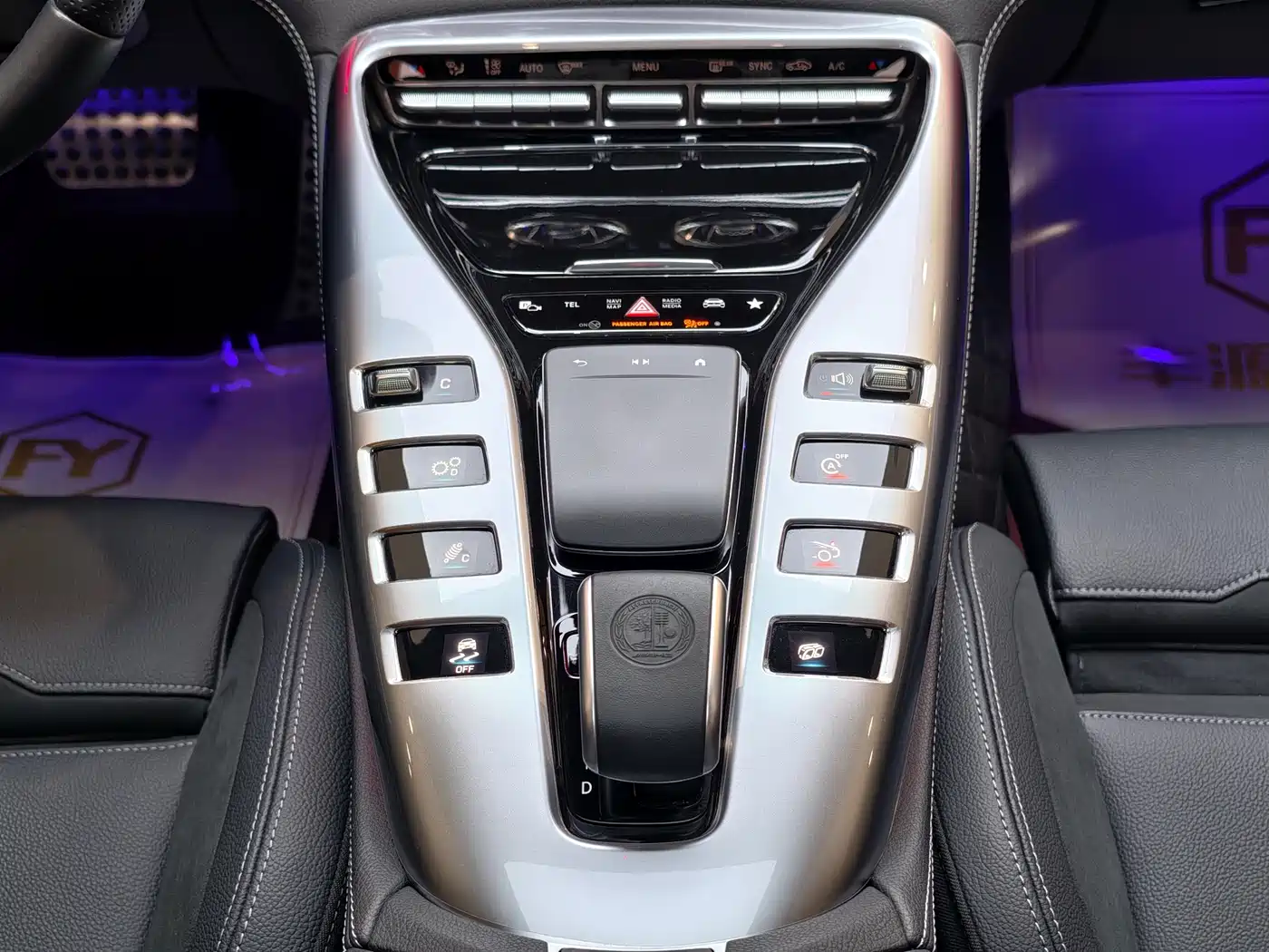 MERCEDES-BENZ AMG GT