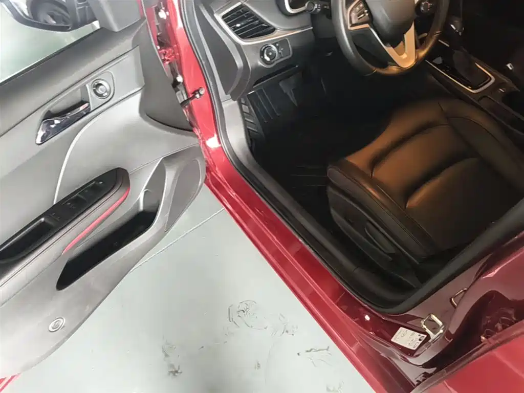 Chevrolet Monza 2019 RS 330T Automatic Thrill Edition China VI фото 16