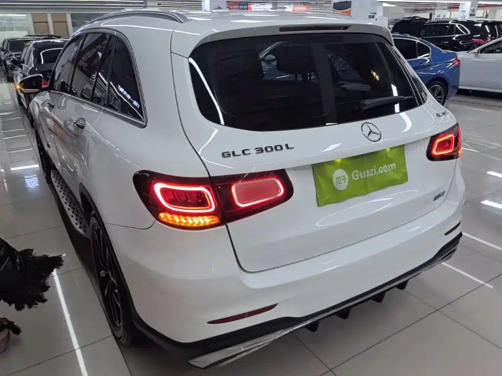 Mercedes-Benz GLC 2020 GLC 300 L 4MATIC Dynamic фото 5