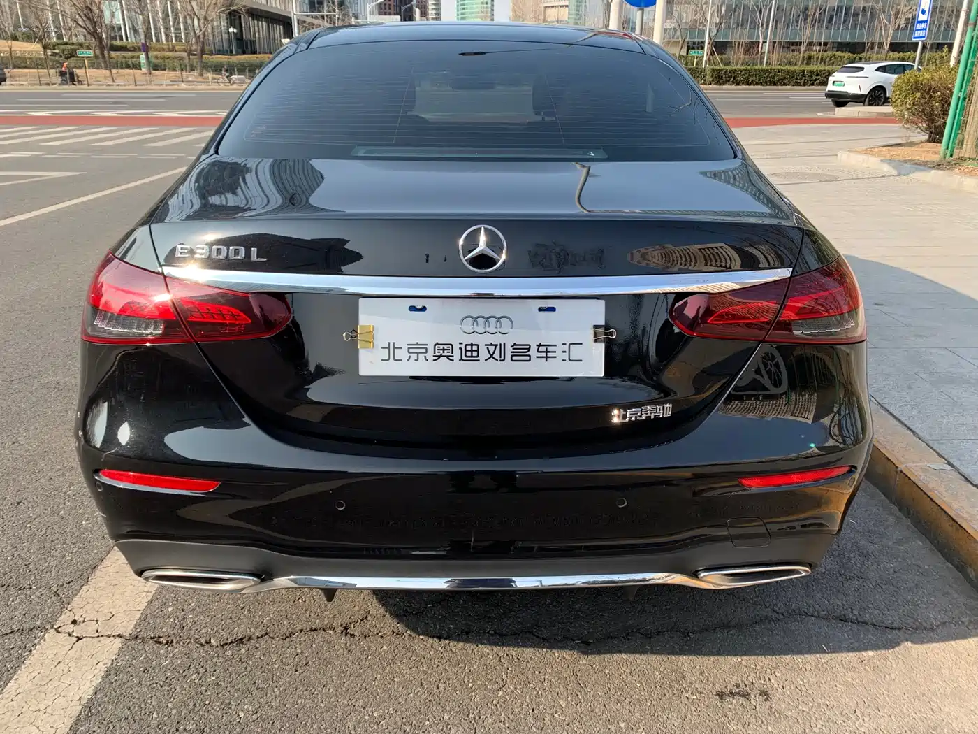  E CLASS