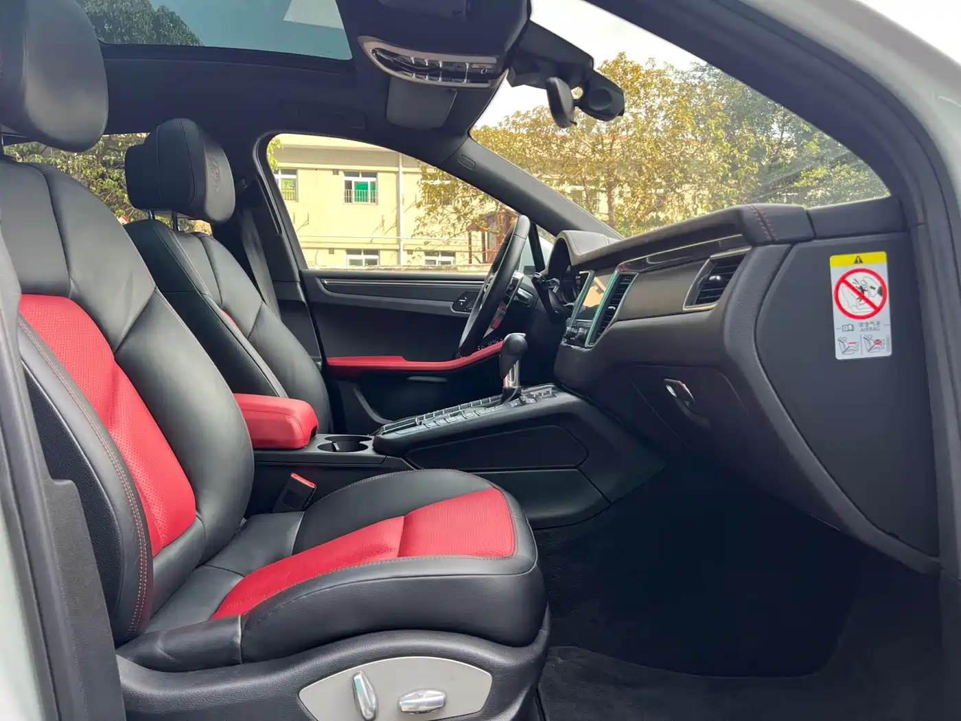 Porsche Macan 2017 Macan 2.0T фото 11