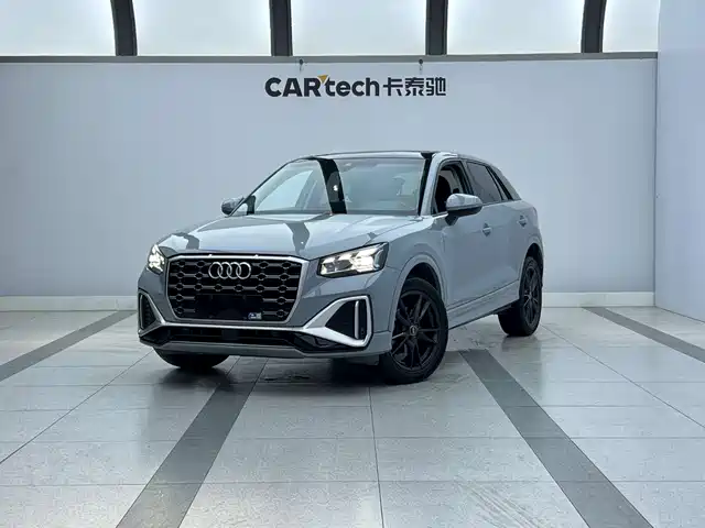 Audi Q2L 35 TFSI, Advance Elegant