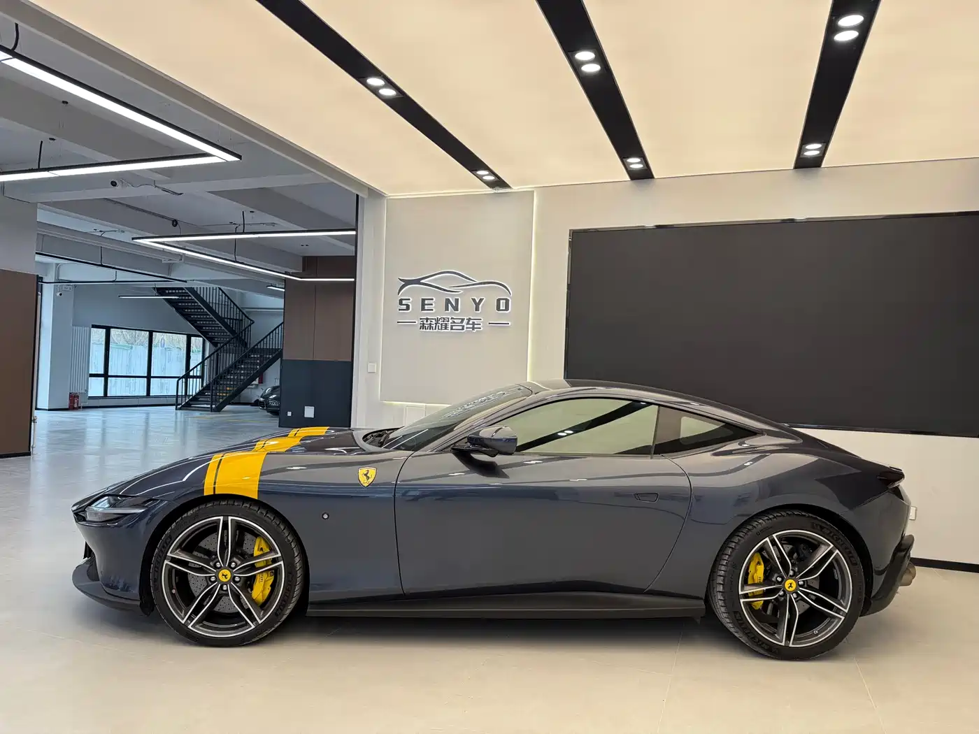 Ferrari Roma 2021 2020 3.9T V8