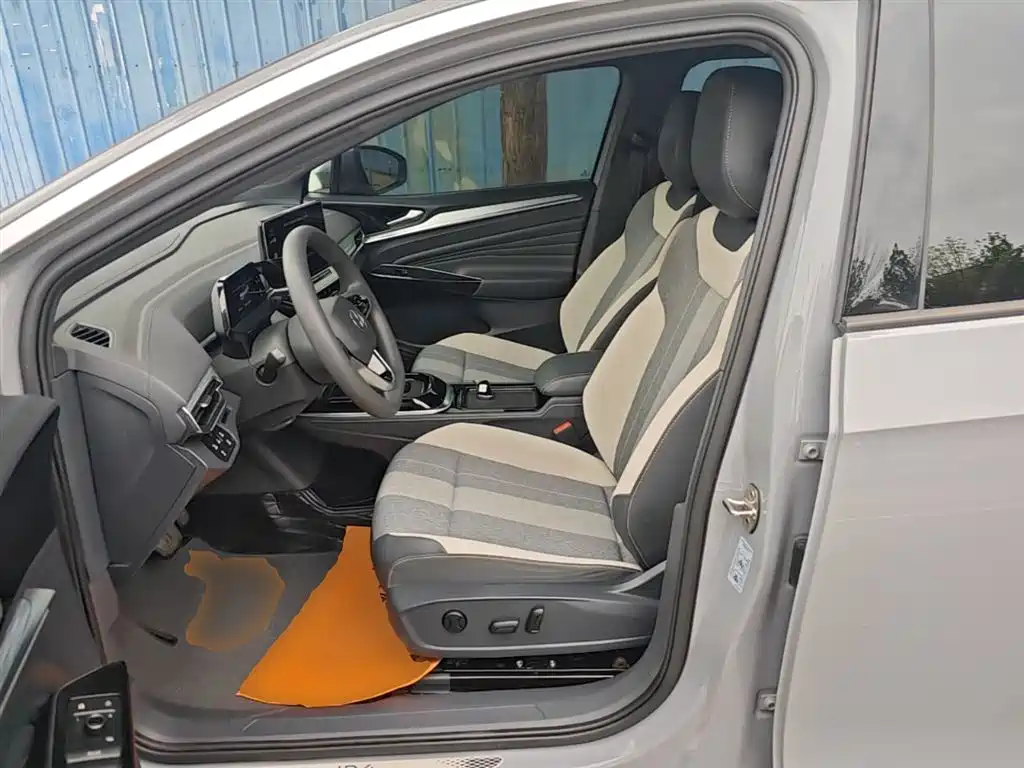 Volkswagen ID.4 CROZZ 2022 Long Range PURE+ Edition фото 15