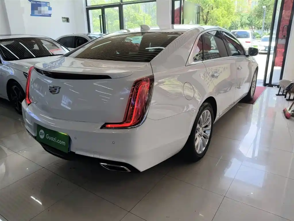 Cadillac XTS 2018 28T Elite фото 6