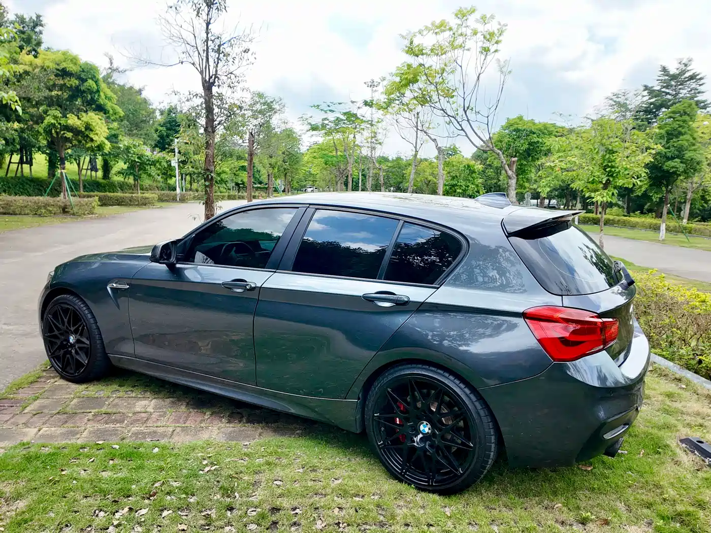 BMW 1 Series (Import) 2012 118i Sport фото 35