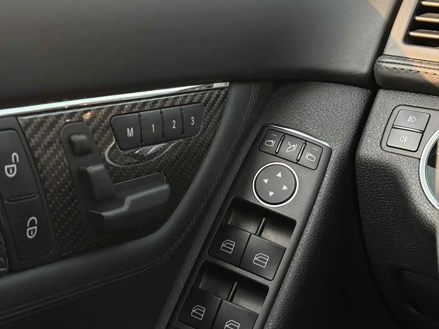 Фото 13 - Mercedes-Benz C-Class AMG