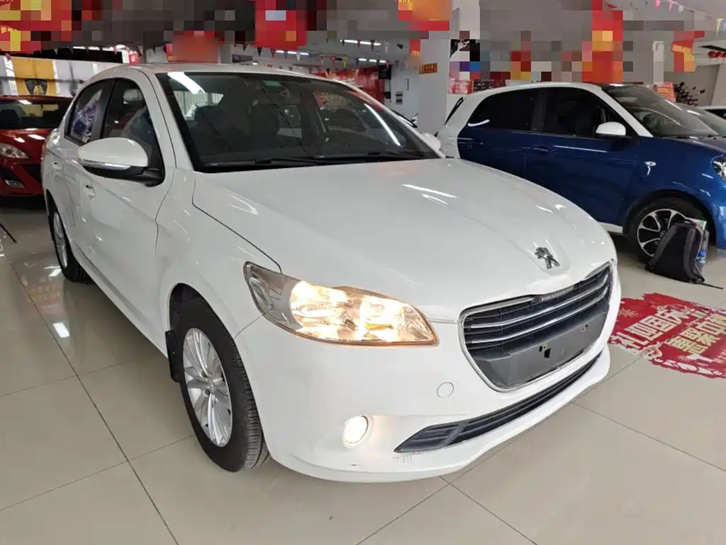 Peugeot 301 2014 1.6L Manual Luxury Edition фото 22