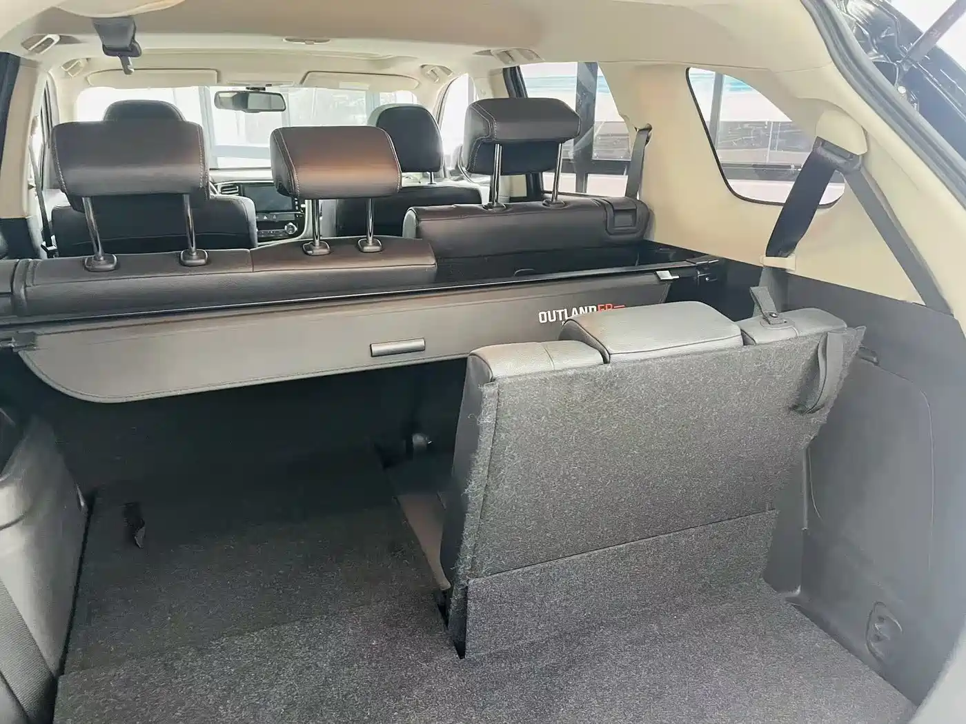 Mitsubishi Outlander 2018 2018 2.0L 2WD Jiale Edition 7-seater