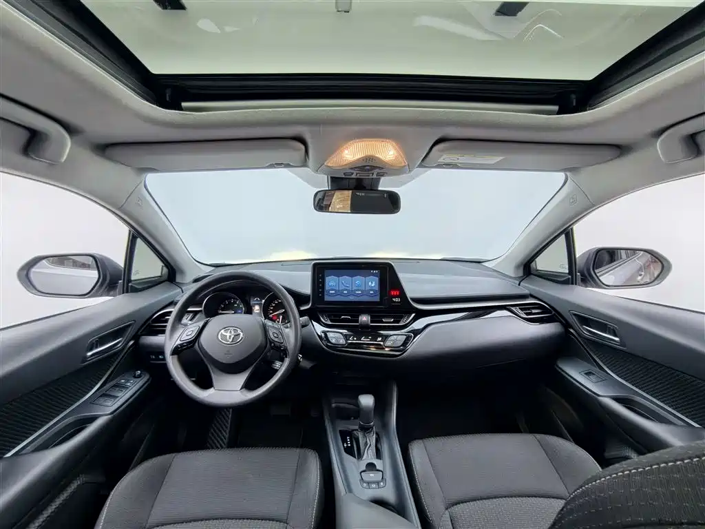 Toyota IZOA 2021 2.0L Yixing Edition фото 25