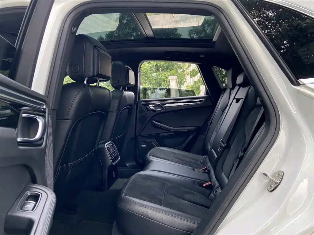 Porsche Macan 2017 Macan S 3.0T фото 10