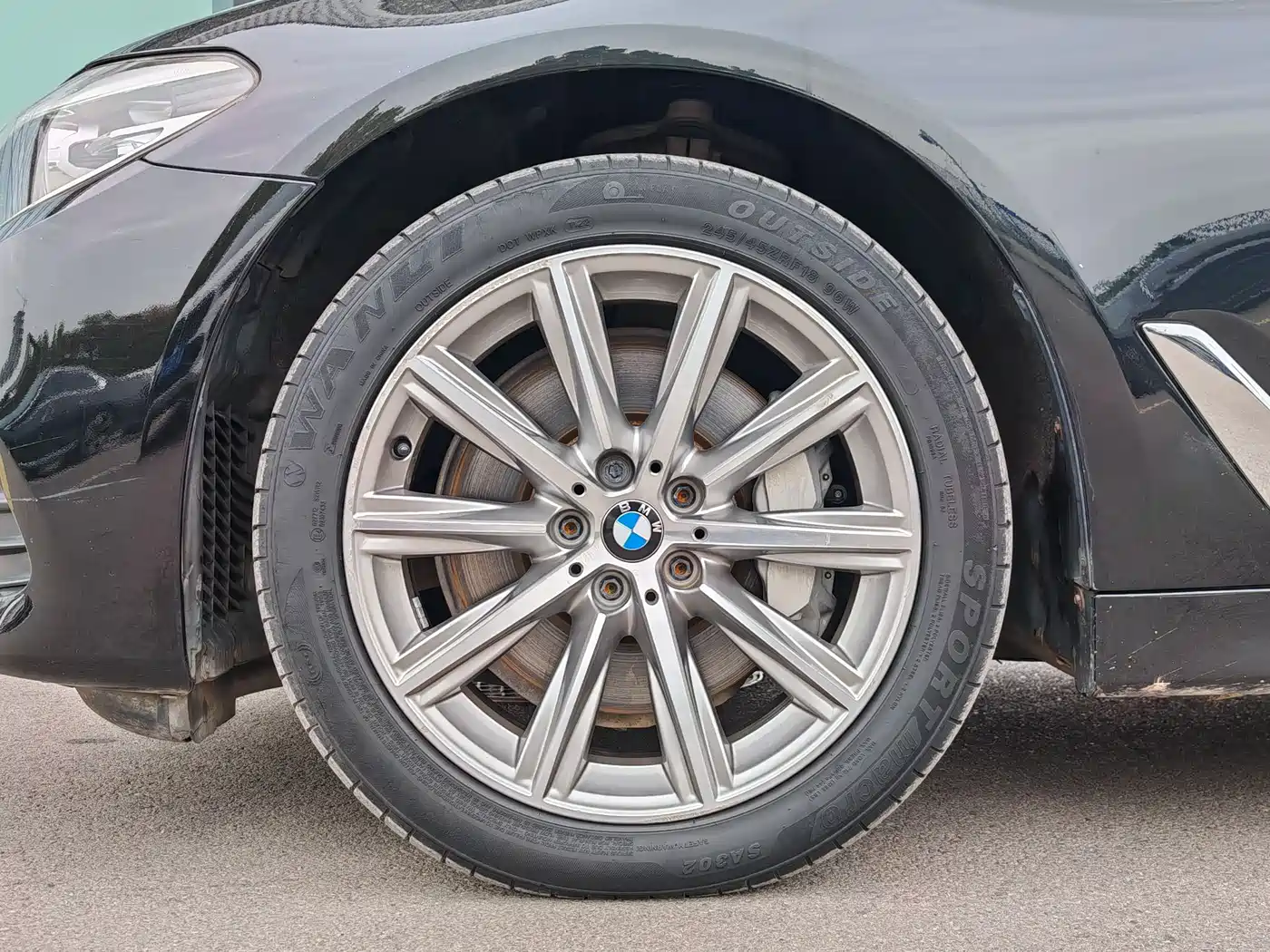 BMW 5 Series 2018 528Li Launch Special Edition фото 7