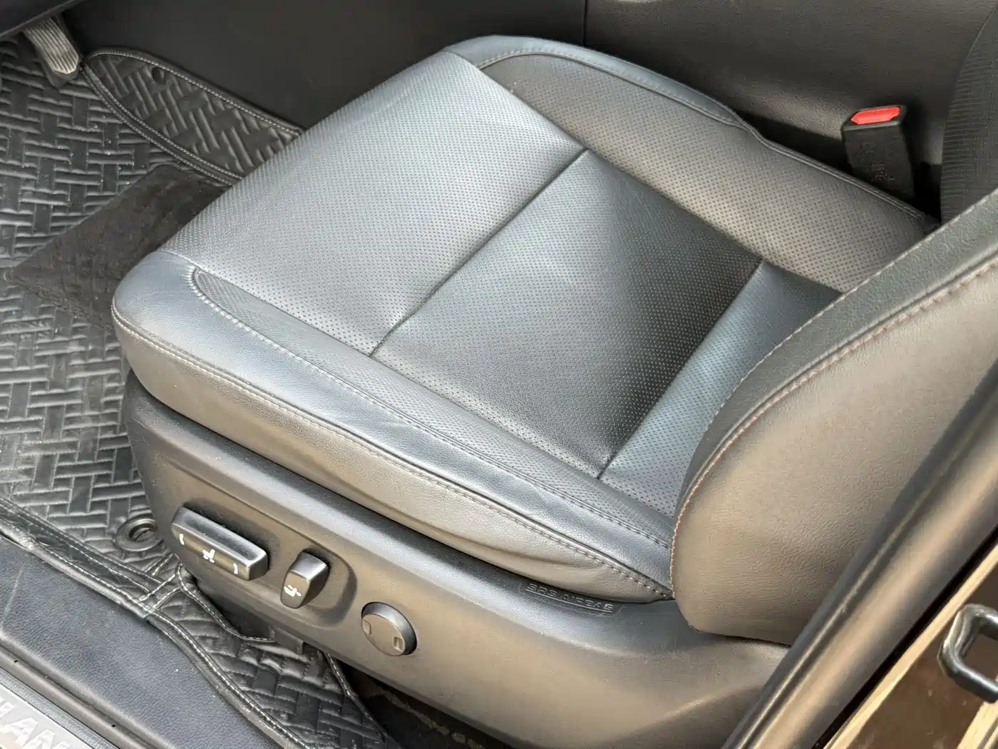 Toyota Highlander 2021 2.0T AWD Luxury 7-Seater фото 7