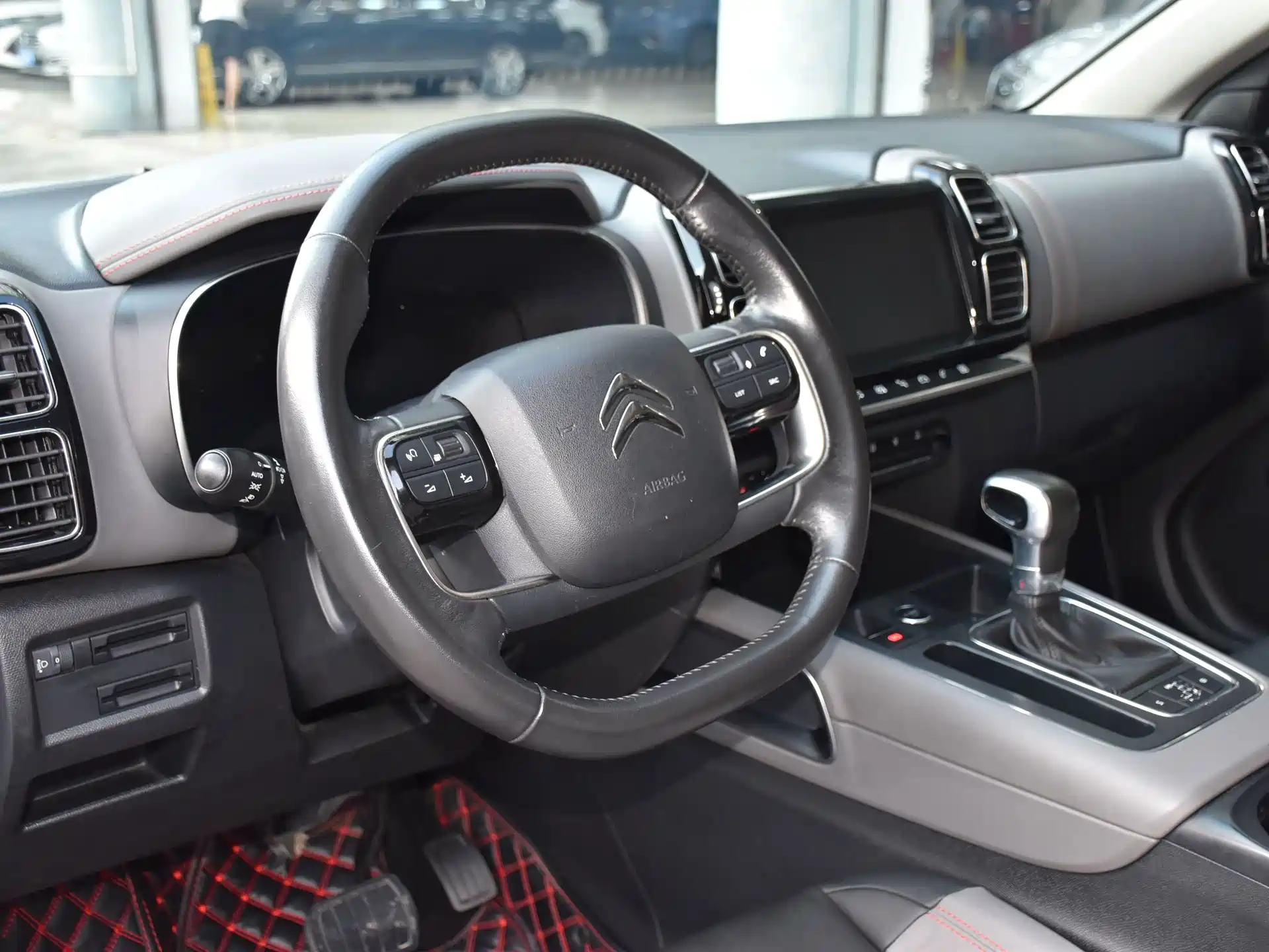 Фото 13 - Citroën Tianyi C5 AIRCROSS