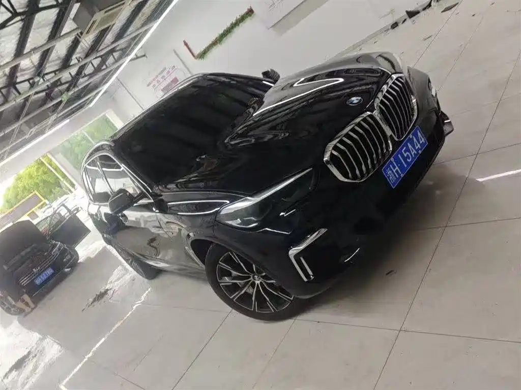 BMW X5 2023 xDrive 30Li M Sport Package фото 6