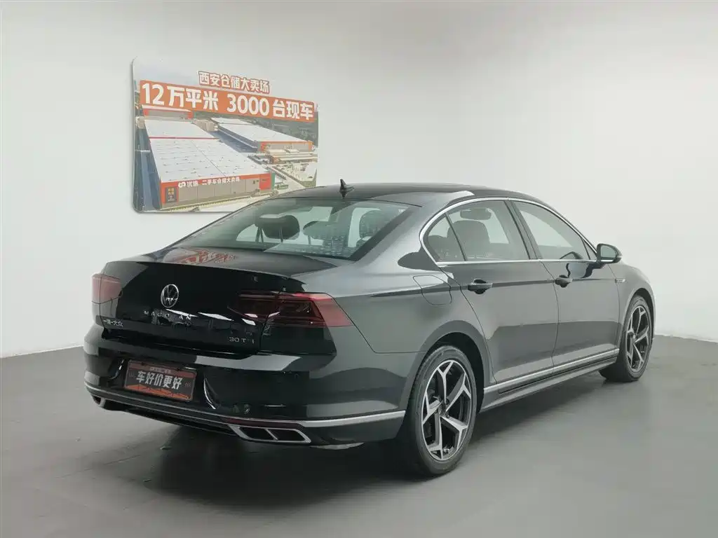 Volkswagen Magotan 2023 Model 2 Million Commemorative Edition 330TSI DSG Luxury фото 2