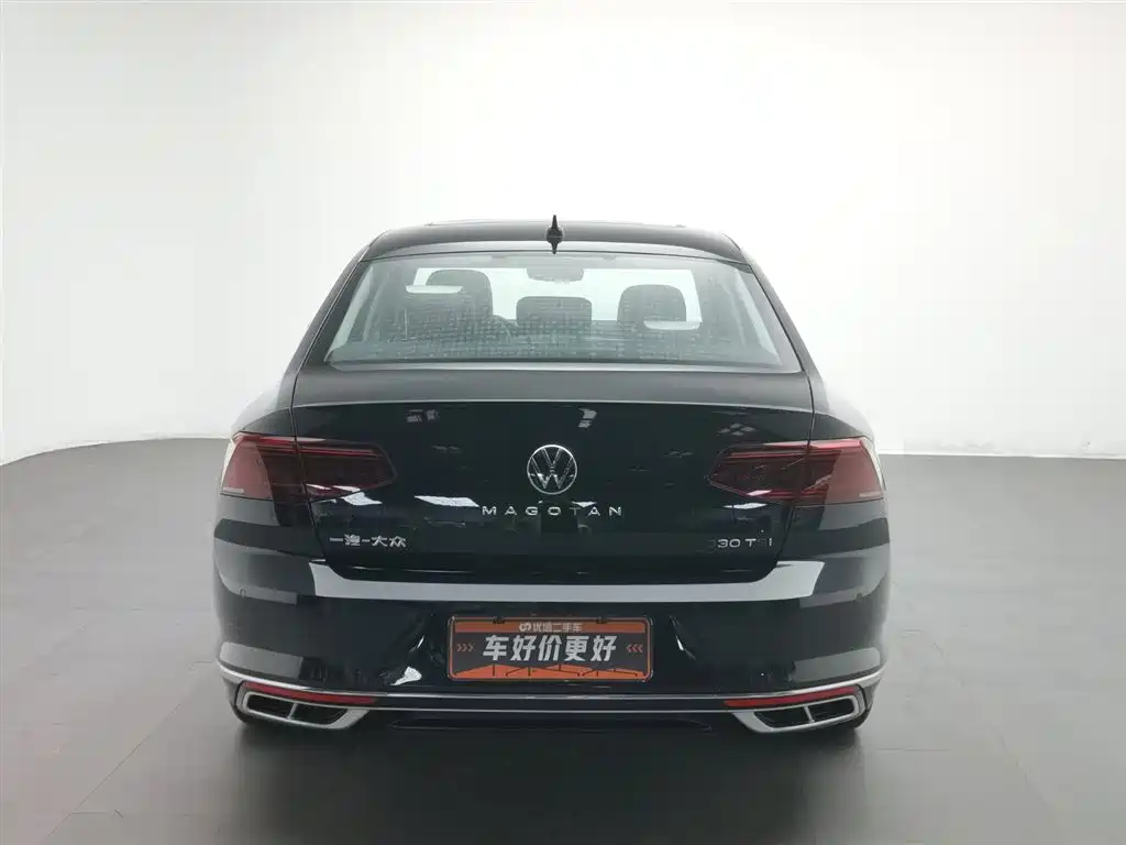 Volkswagen Magotan 2023 Model 2 Million Commemorative Edition 330TSI DSG Luxury фото 4