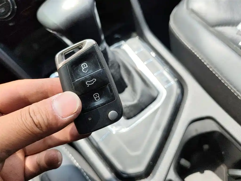 Volkswagen Tiguan L 2019 330TSI Auto 2WD Panorama Comfort Edition China V фото 9