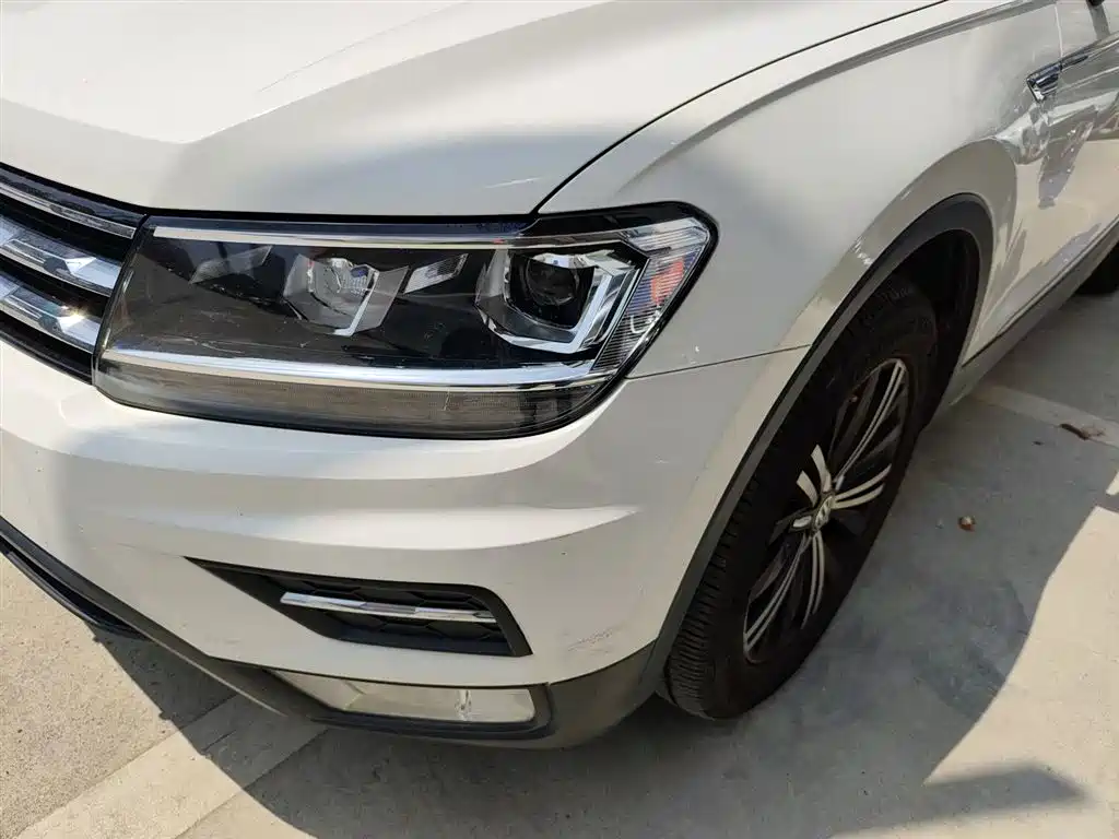 Volkswagen Tiguan L 2019 330TSI Auto 2WD Panorama Comfort Edition China V фото 24