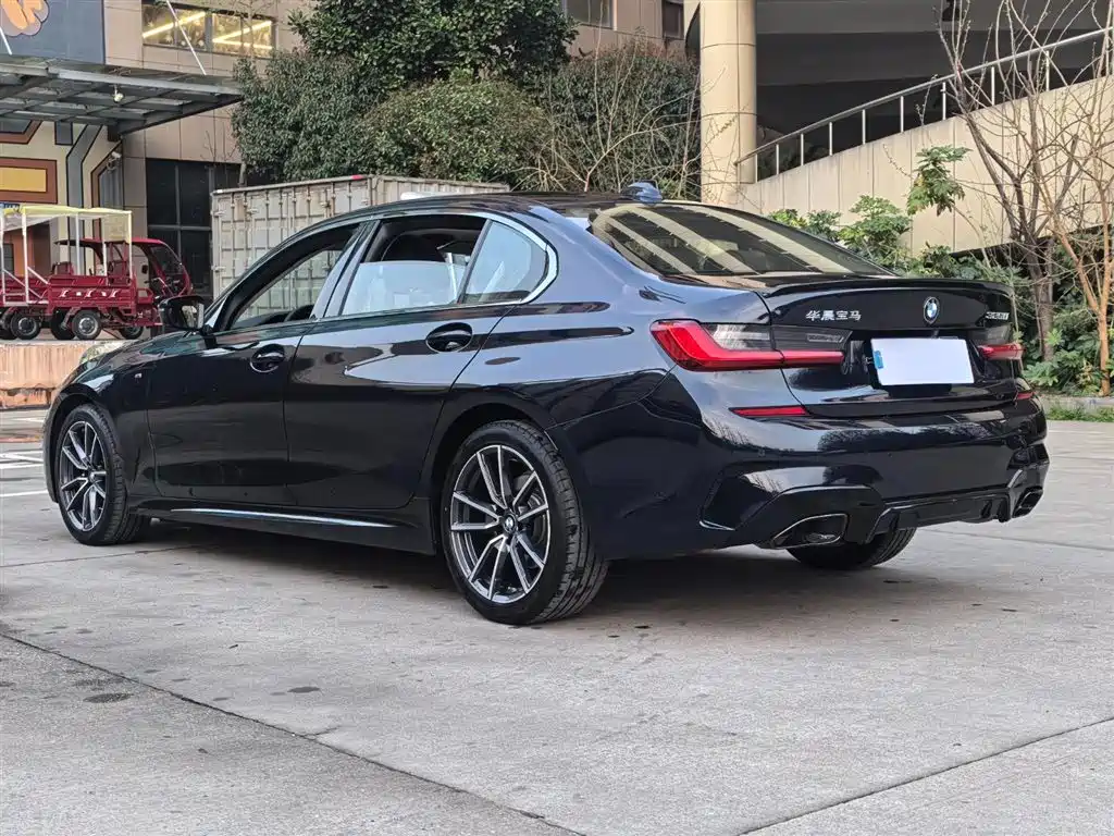 BMW 3 Series 2020 325Li M Sport Package фото 15