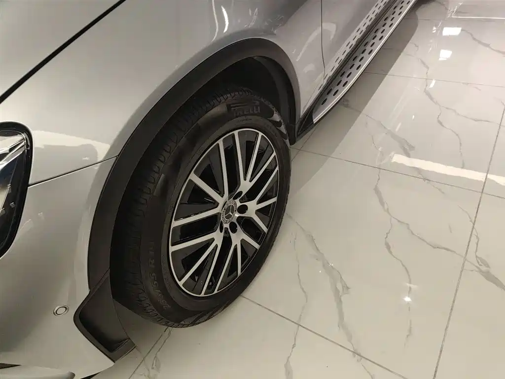 Mercedes-Benz GLC Coupe 2021 GLC 300 4MATIC Coupe SUV фото 25