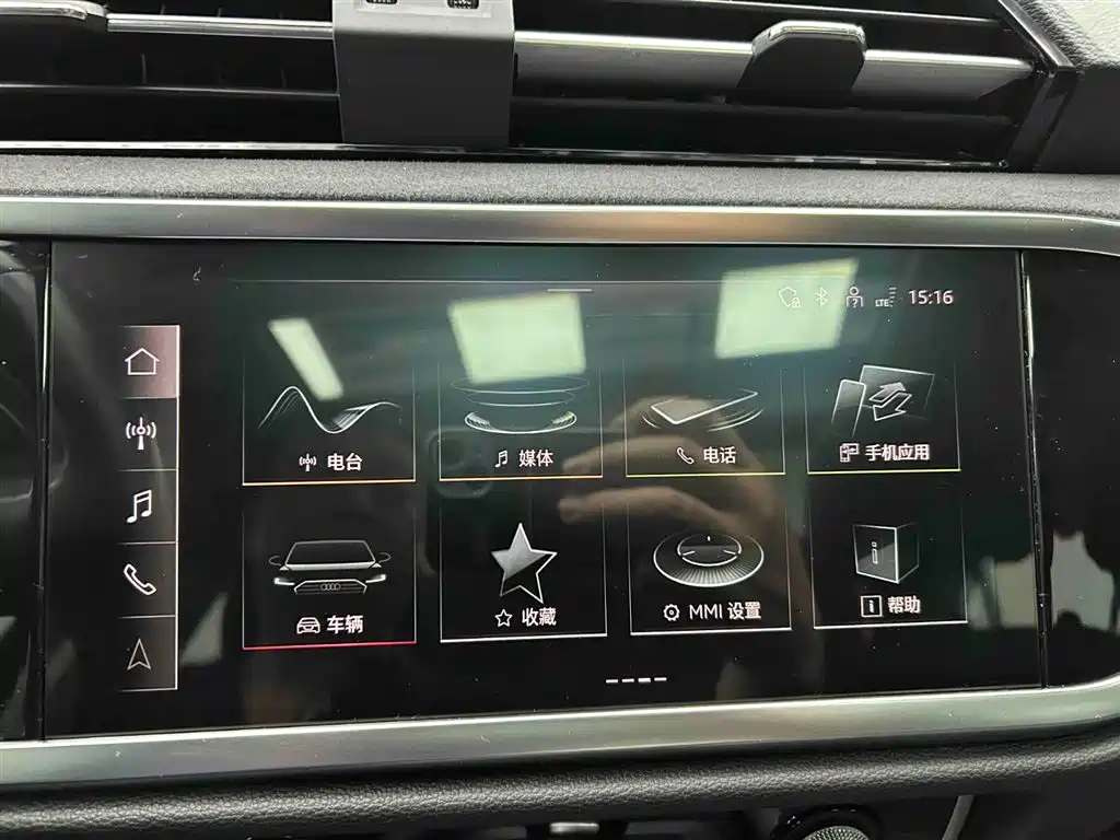 Audi Q3 2022 35 TFSI Fashion Dynamic фото 6