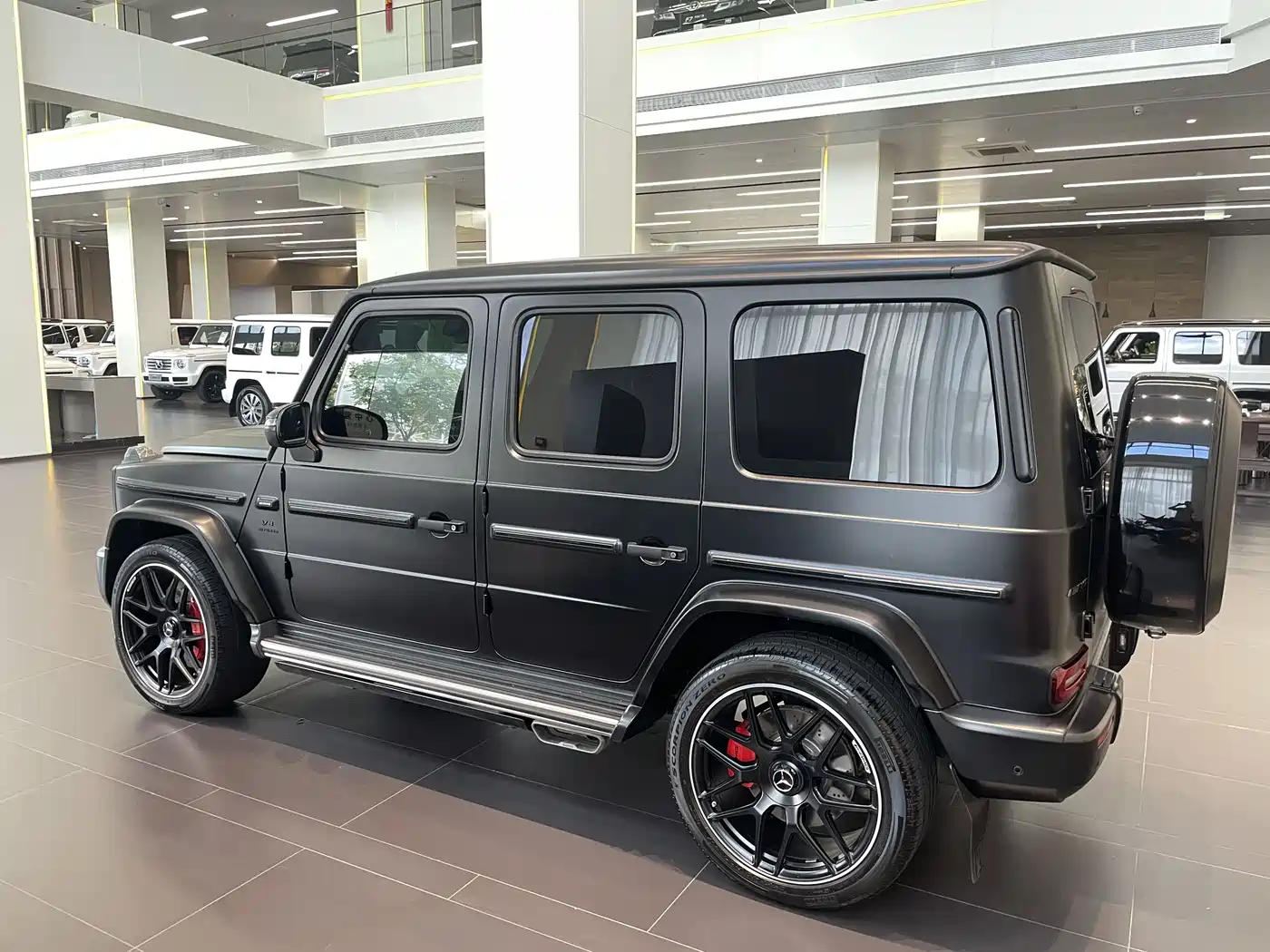 Mercedes-Benz G-Class AMG 2023 AMG G 63 фото 2