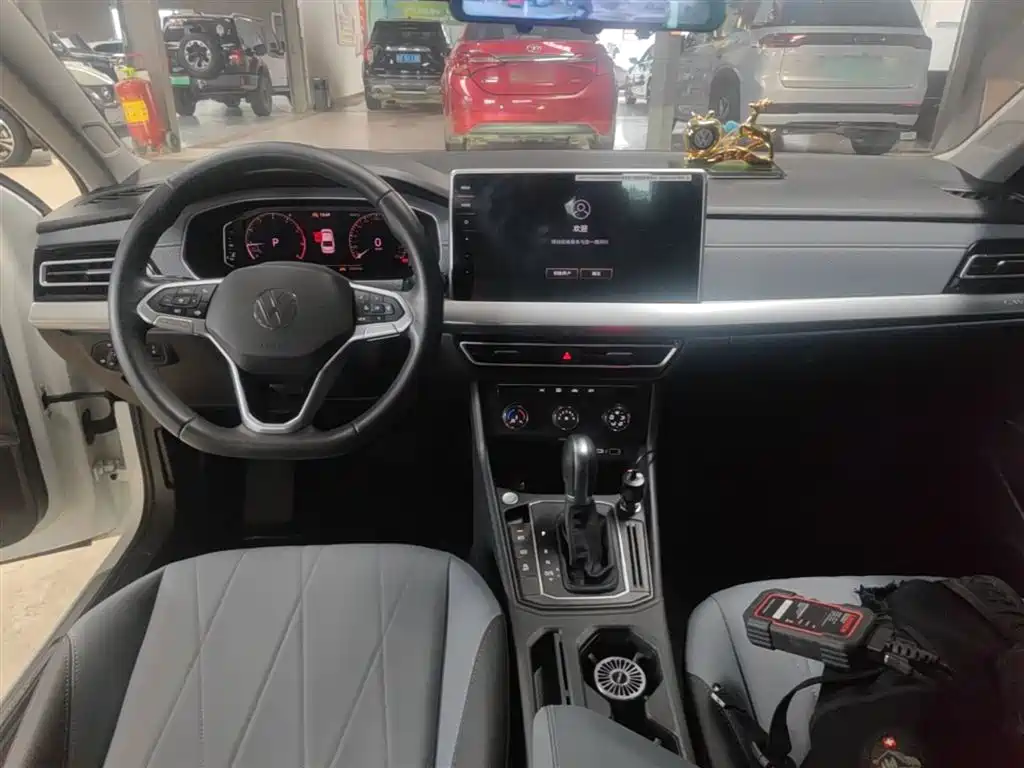 Volkswagen Lavida 2024 Model 1.5L Automatic Starlight 5 Million Edition фото 10