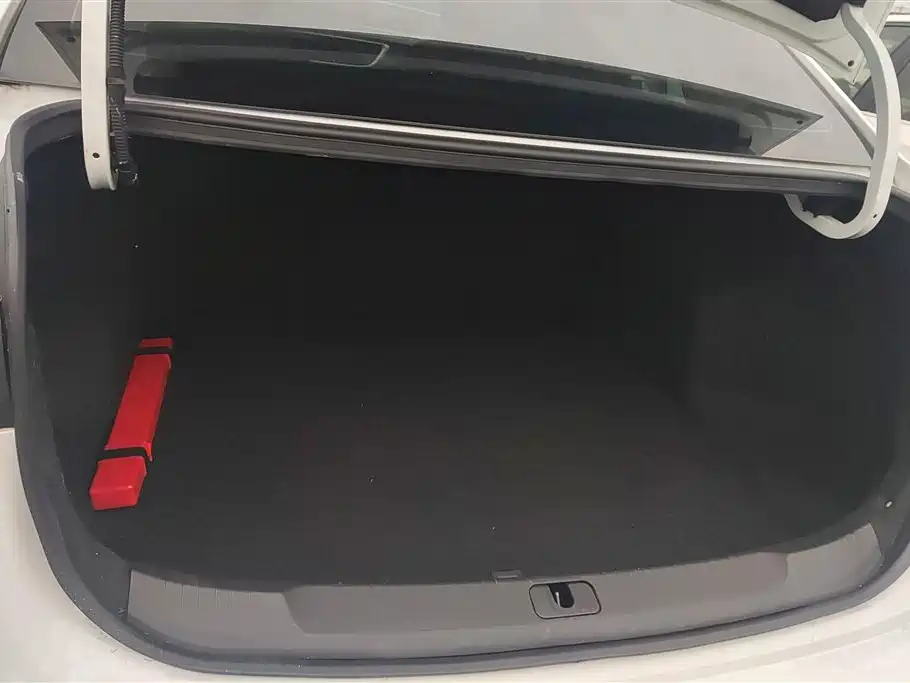 Buick Excelle 2021 Exemplar 1.5L Auto Elite фото 4