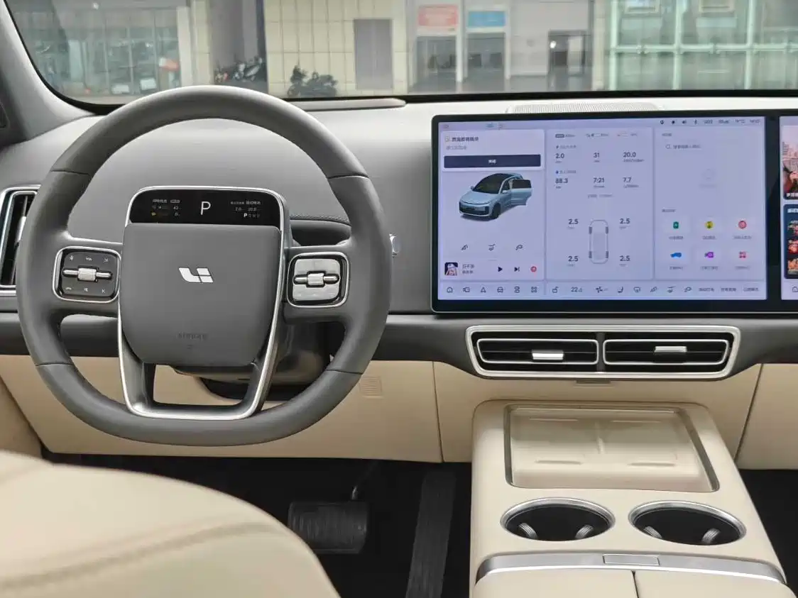 Li Auto IDEAL L6