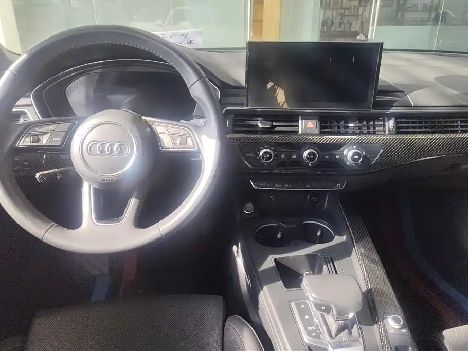 Audi A4L 2020 40 TFSI Fashion Elegance фото 12