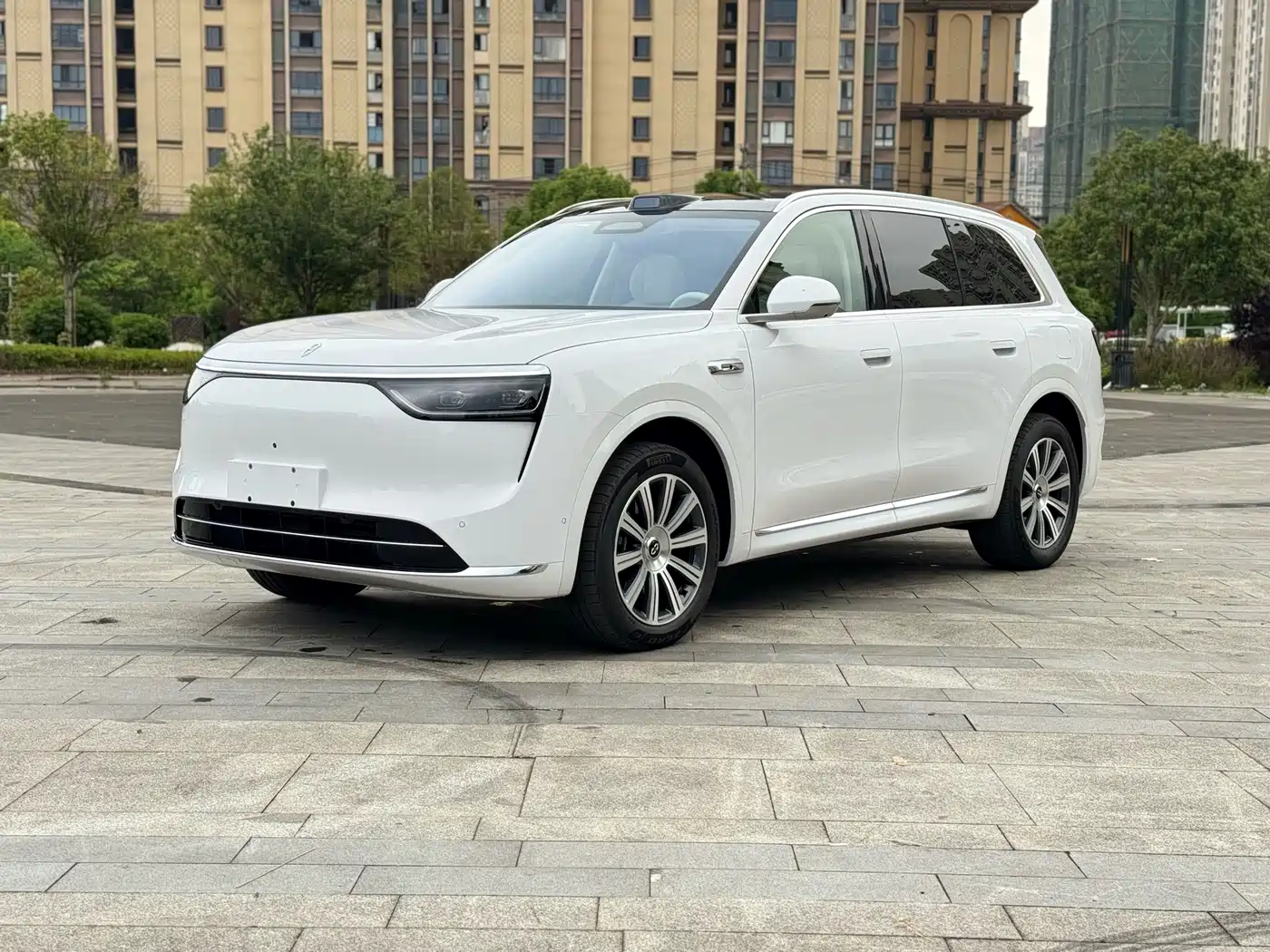 AITO Wenjie AITO M8 2025 Model Extended Range Max+ Edition 53.4kWh 6-Seater