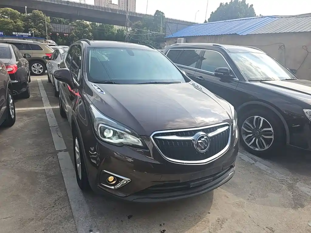 Фото 3 - Buick Envision Plus