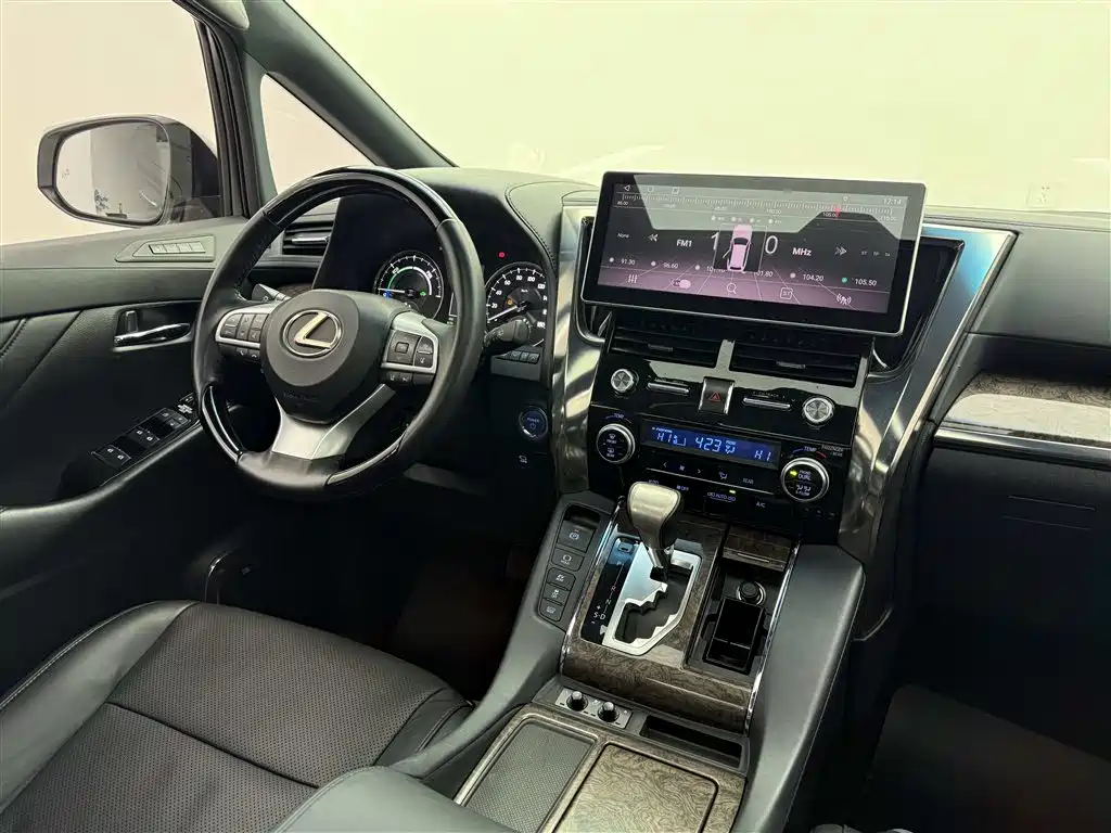 Toyota Alphard 2019 Hybrid 2.5L Premium Edition фото 14