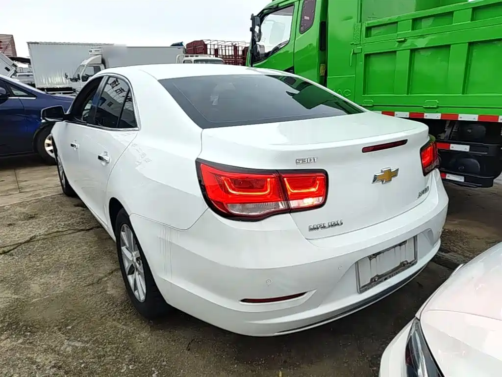 Chevrolet Malibu 2018 530T Automatic Luxury Edition фото 5