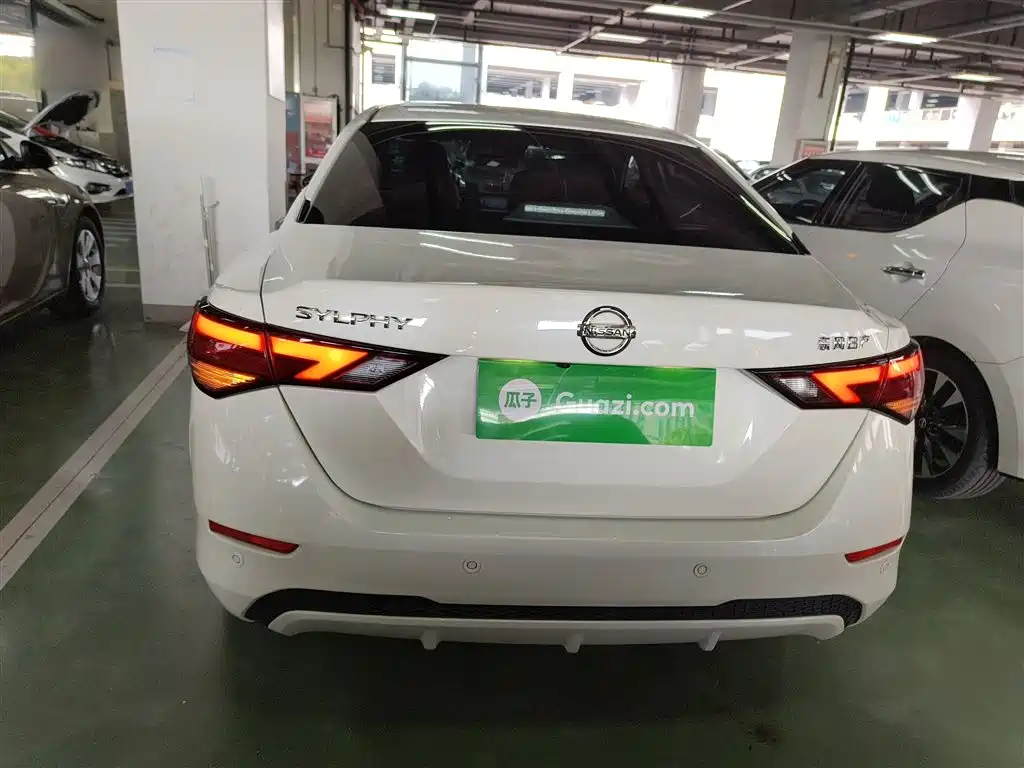 Nissan SYLPHY, миниатюра 6