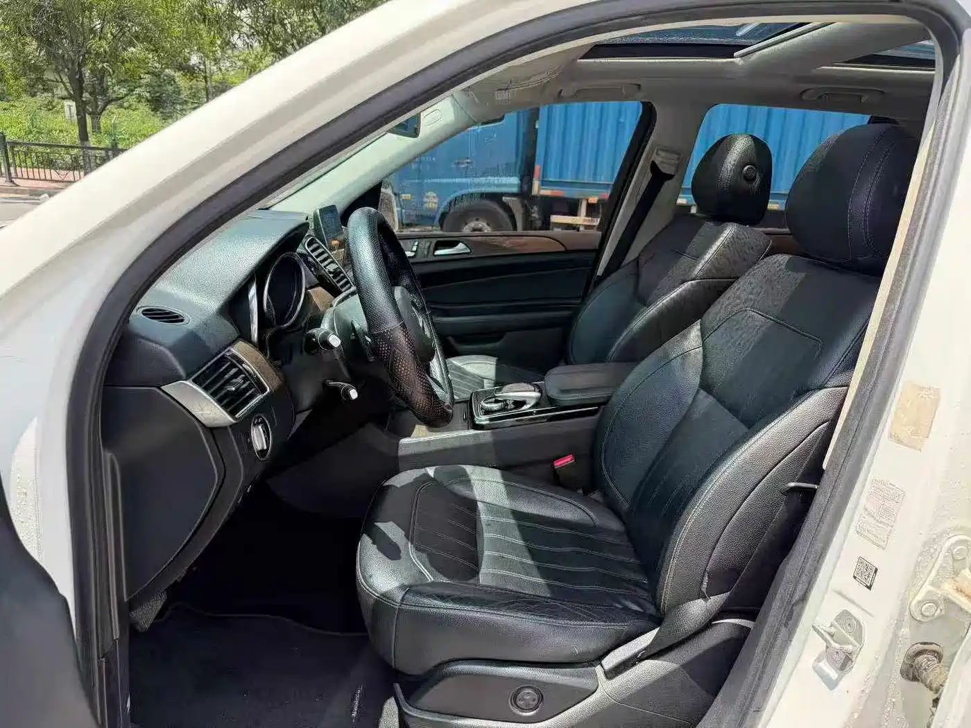 Mercedes-Benz GLE 2016 GLE 320 4MATIC Luxury фото 6