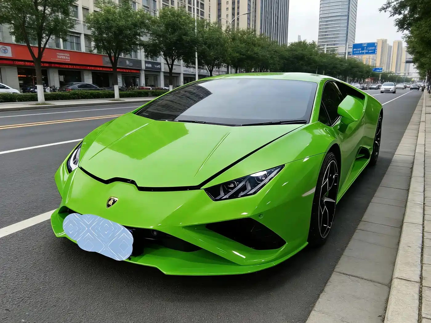 LAMBORGHINI HURACÁN