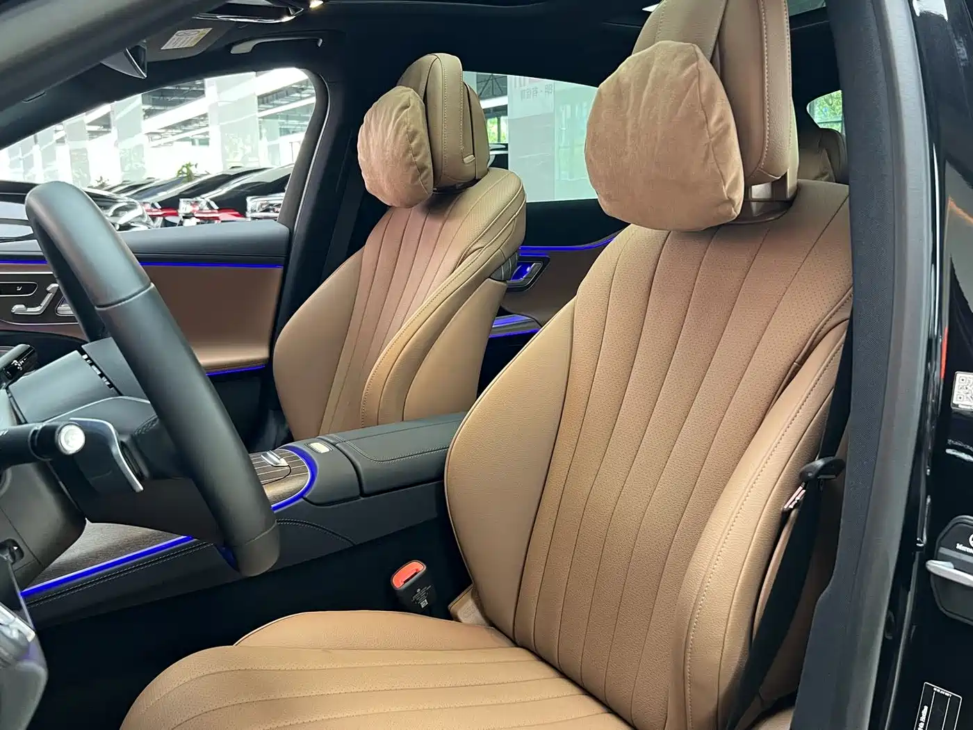 Mercedes-Benz E-Class 2025 E 300 L Luxury фото 9