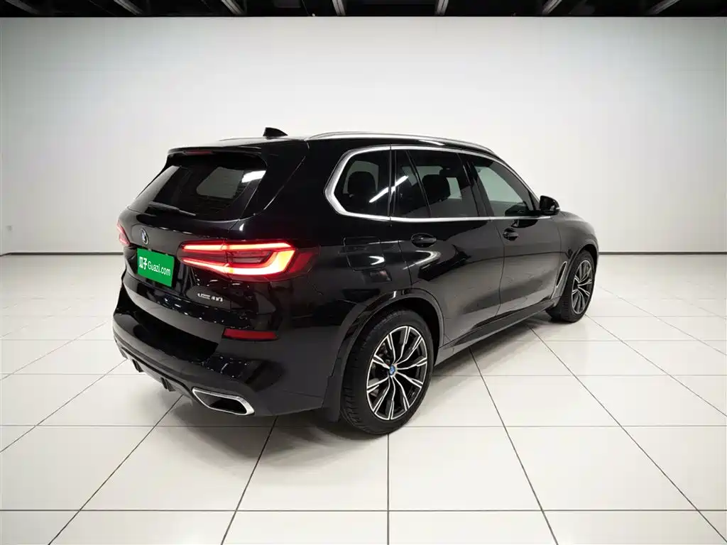 BMW X5 (IMPORTED)