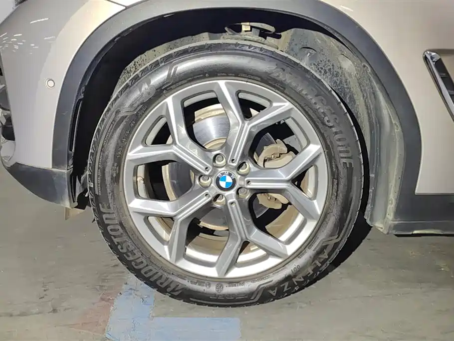 BMW X3 2021 xDrive28i Luxury Package фото 6