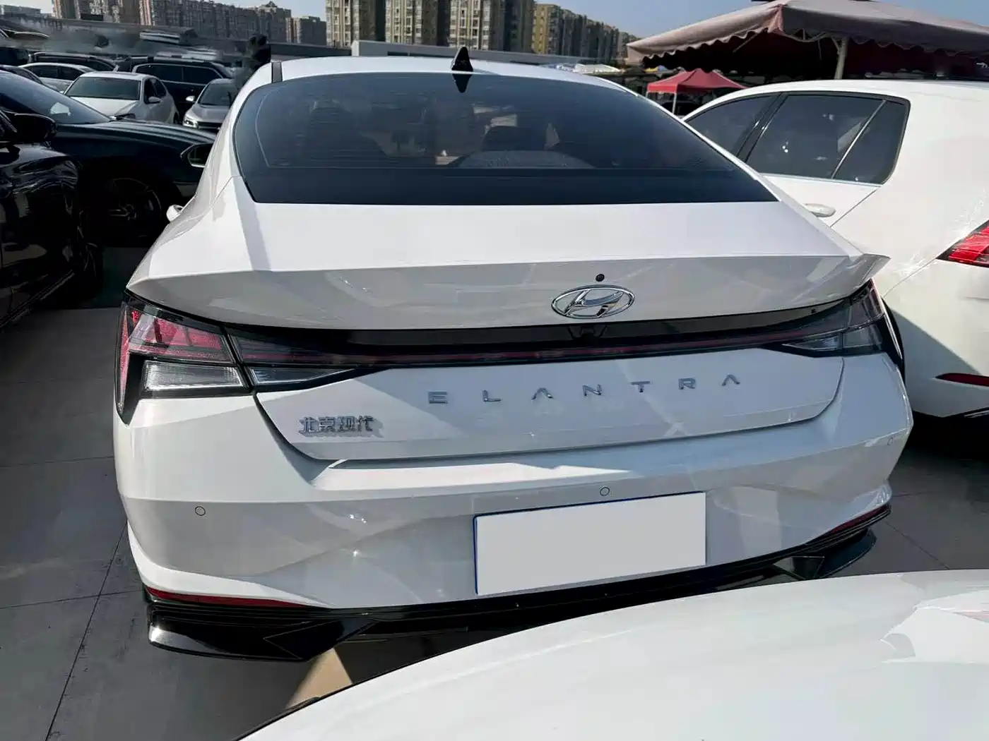 Hyundai Elantra 2021 1.5L CVT GLS Leading Edition фото 11
