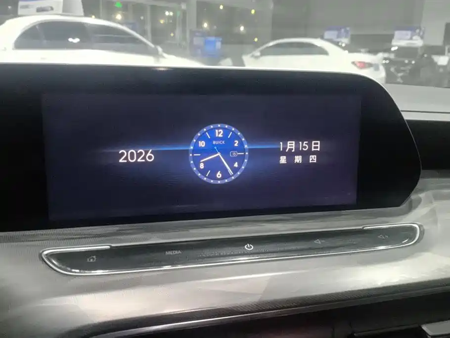 Buick GL6 2021 323T Mild Hybrid Connected Luxury фото 13