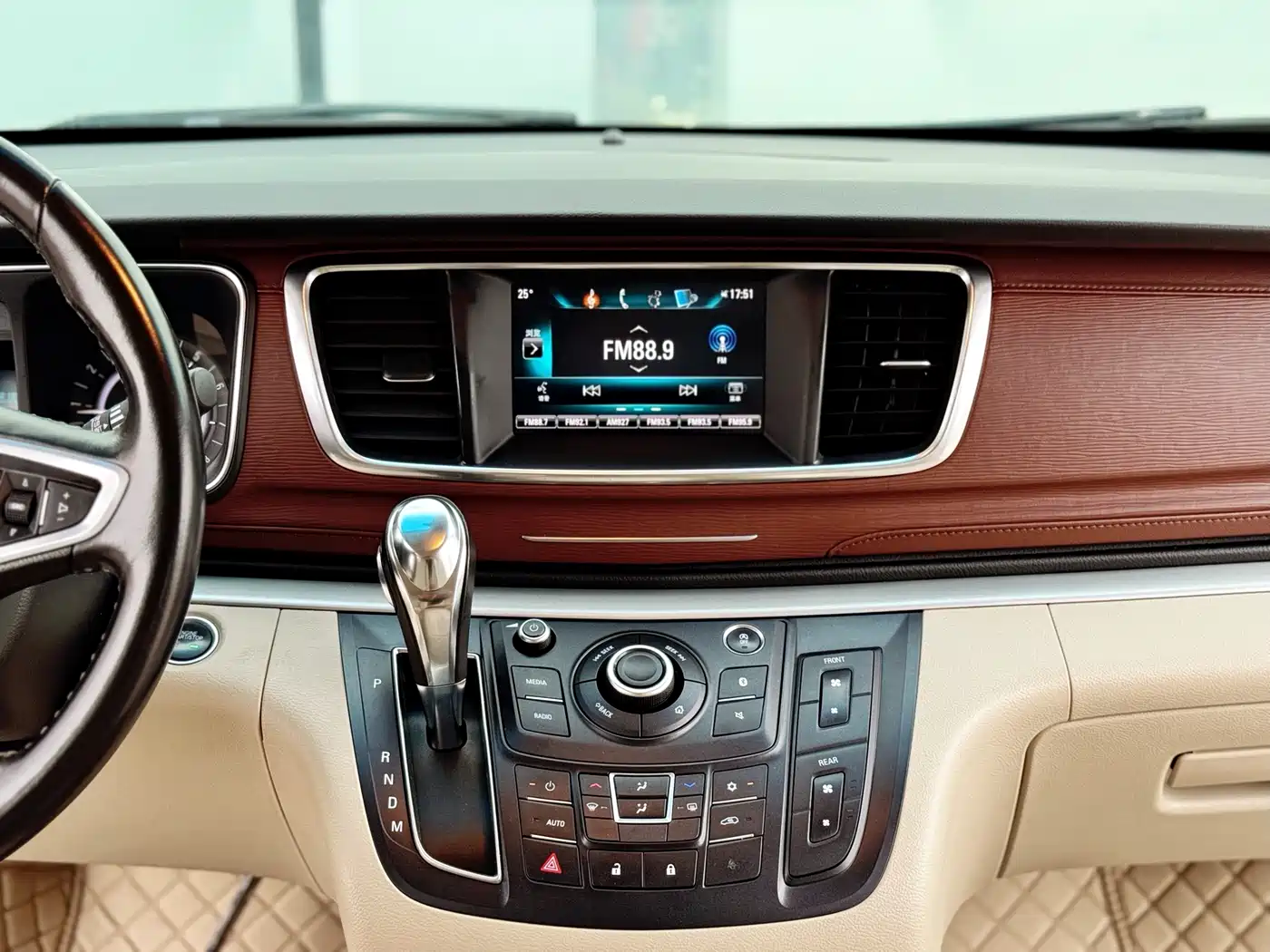 Buick GL8 2017 25S Luxury China V фото 13