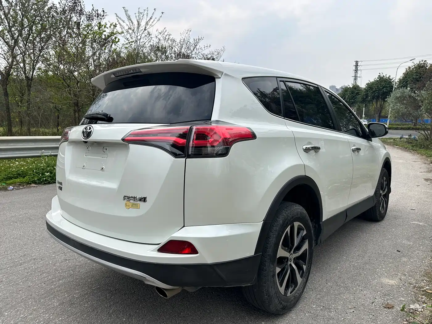Toyota RAV4 Rongfang 2019 2.0L CVT 2WD Trend Edition China VI фото 4