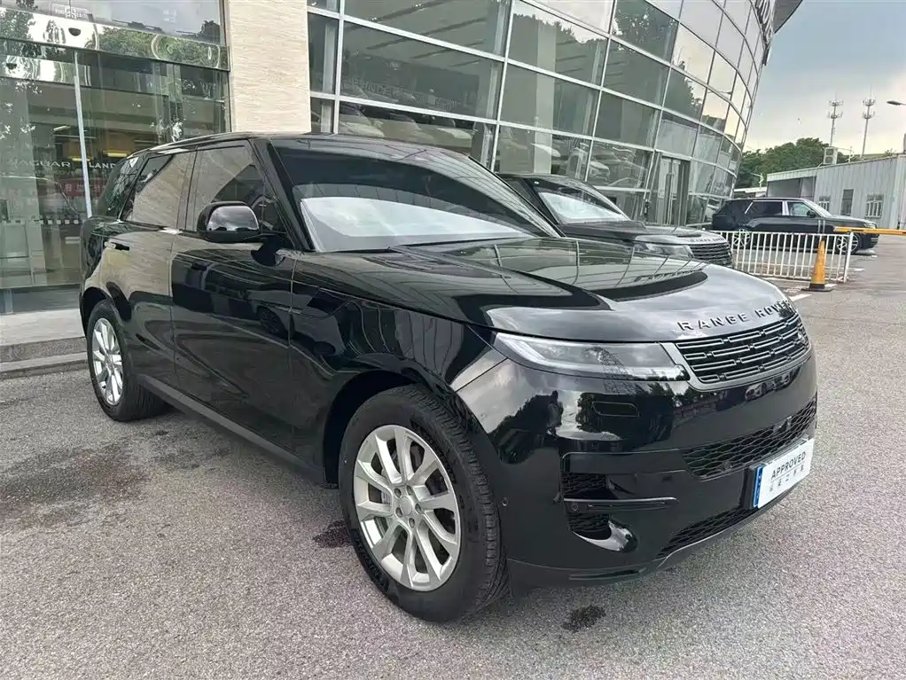 Land Rover Range Rover Sport 2025 360PS S фото 3