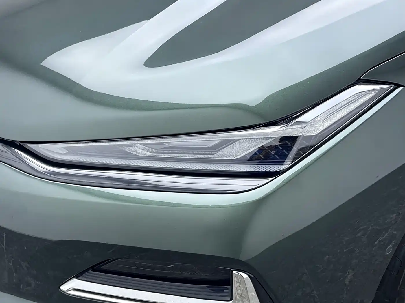 Geely Galaxy Galaxy Xingyao 8 2025 130km EM-P Starship Edition фото 9