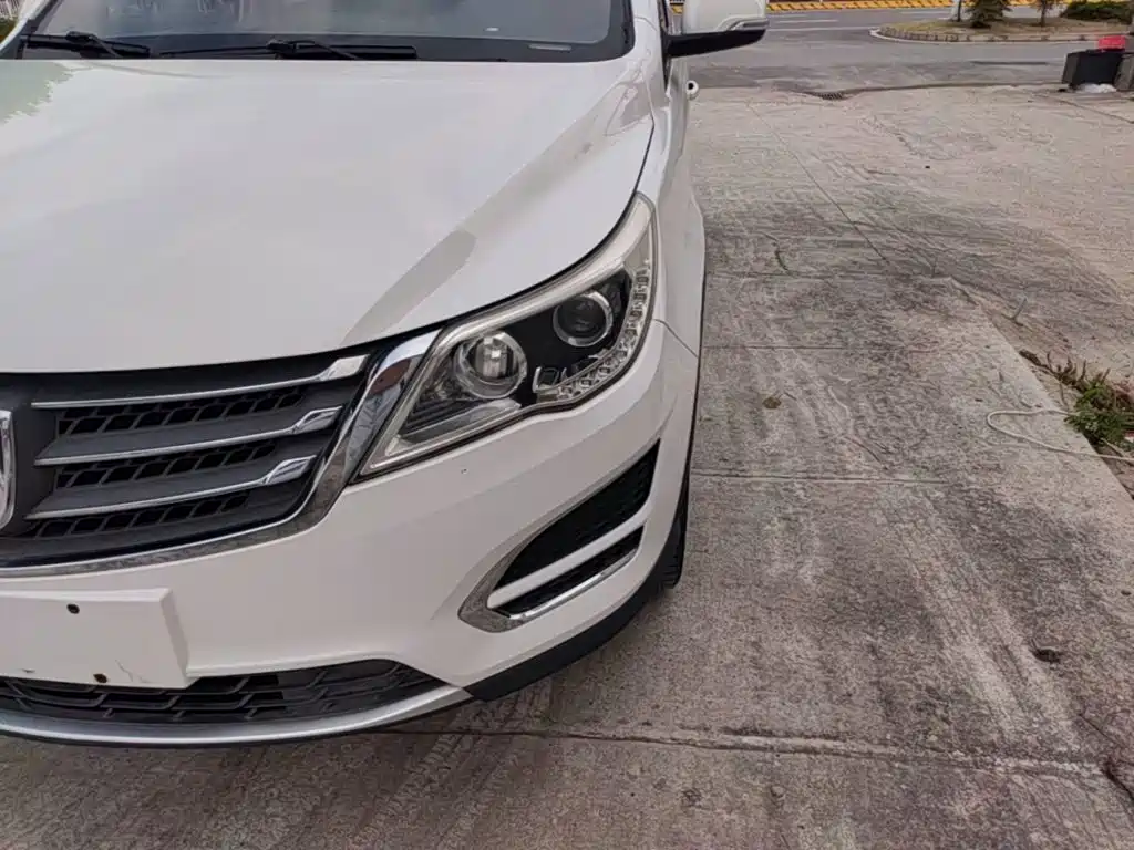 Baojun 560 2017 2016 1.8L Manual Value
