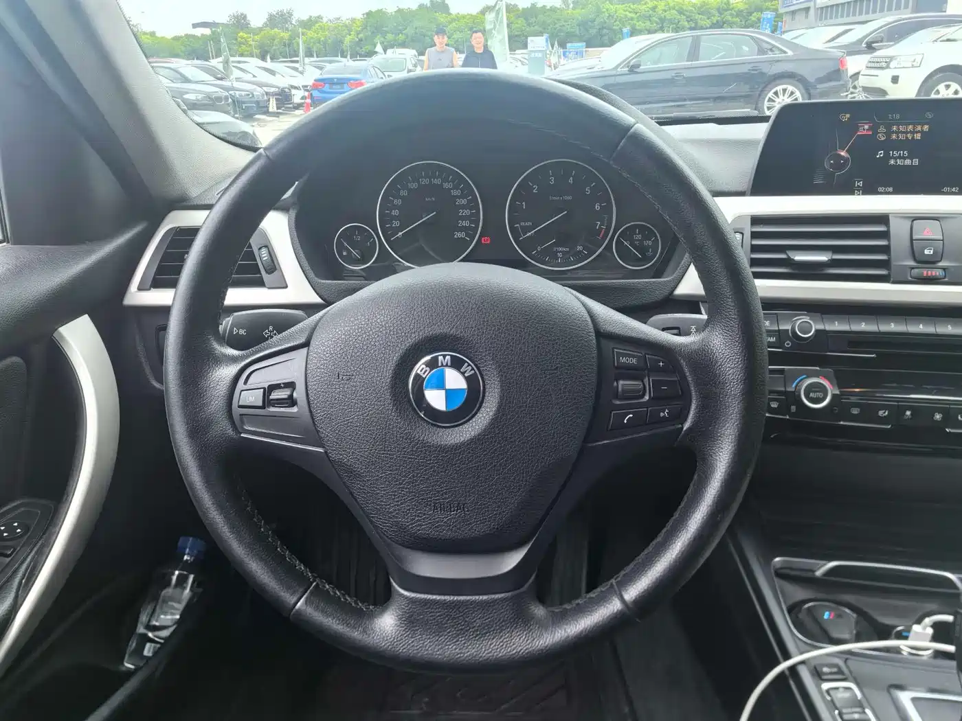 BMW 3 Series 2016 320i Fashion Model фото 10
